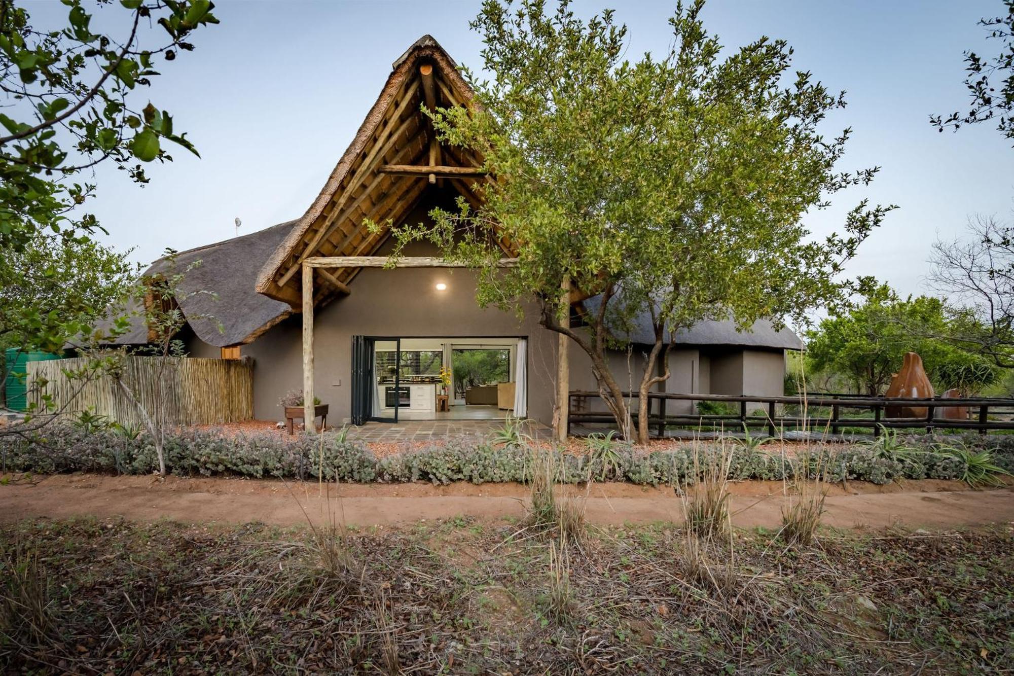 Villa Raptors Luxury *